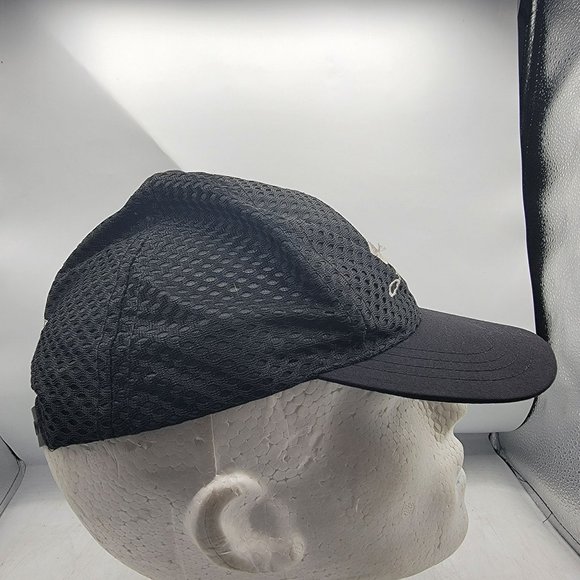 Vintage Oakley Made In The USA Hat Cap Adjustable Comfort Lightweight Casual - Picture 4 of 10